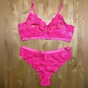 nwot Hot Pink Lace Set